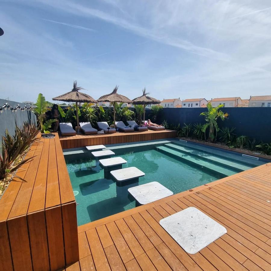 The Salty Pelican Yoga & Surf Retreat ペニシェ エクステリア 写真