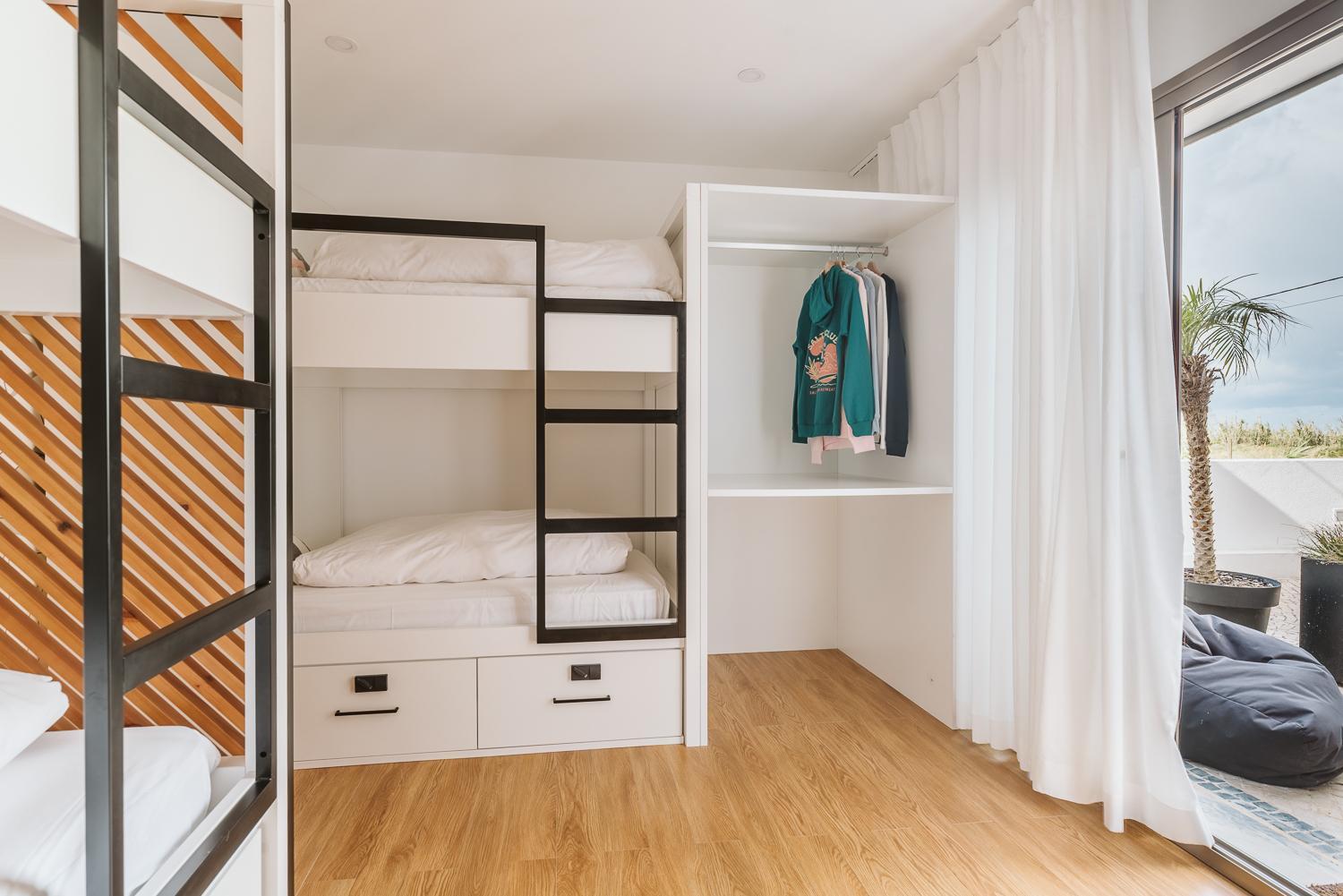 The Salty Pelican Yoga & Surf Retreat ペニシェ 部屋 写真