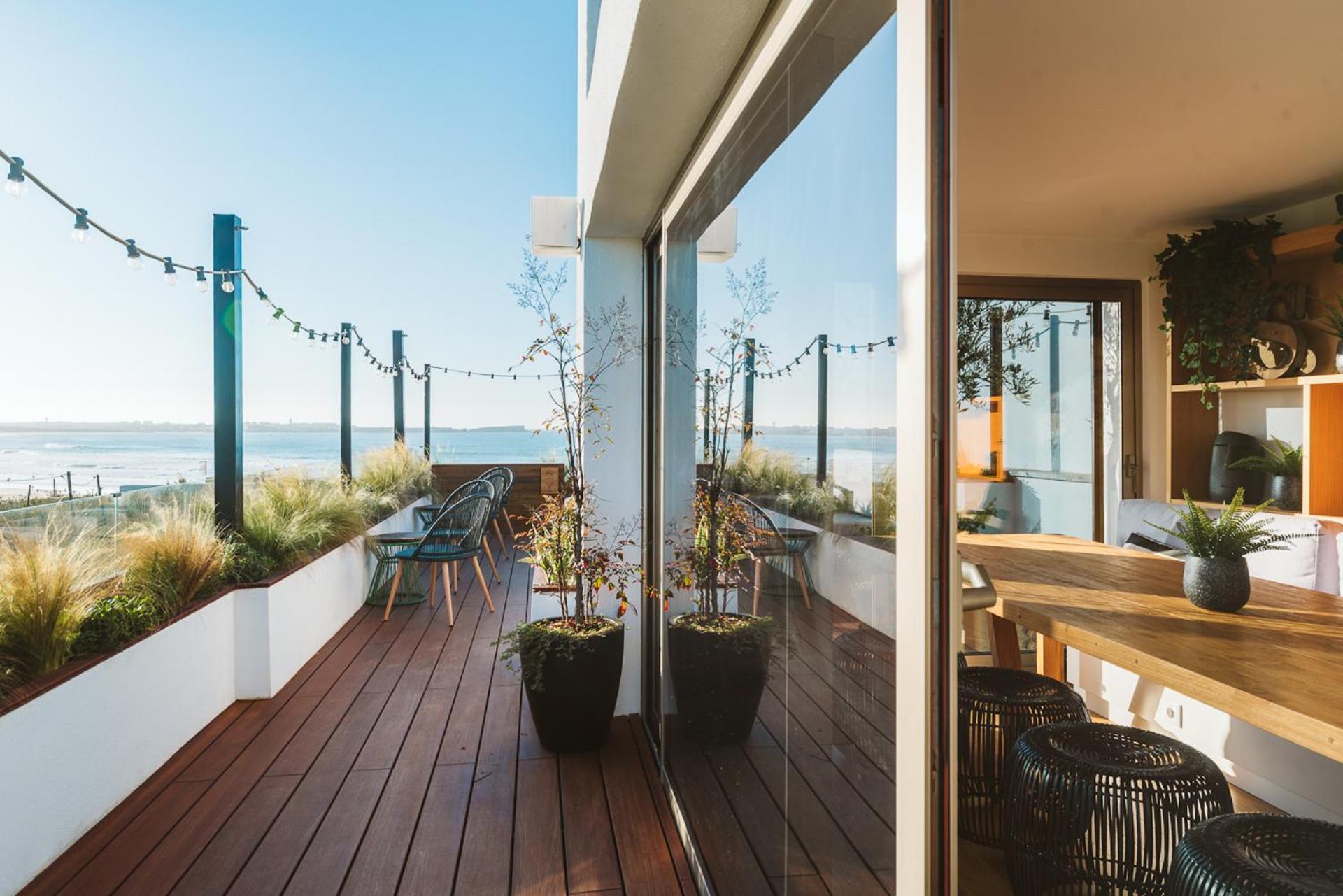 The Salty Pelican Yoga & Surf Retreat ペニシェ エクステリア 写真